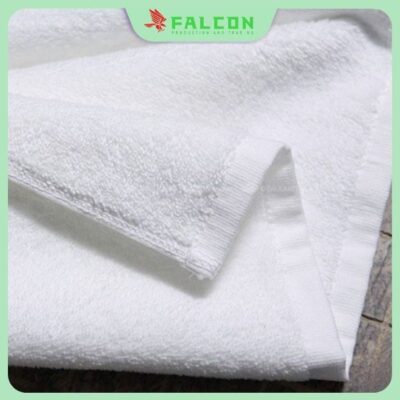 Khăn tắm khách sạn - khăn trắng dùng cho mọi phòng nghỉ